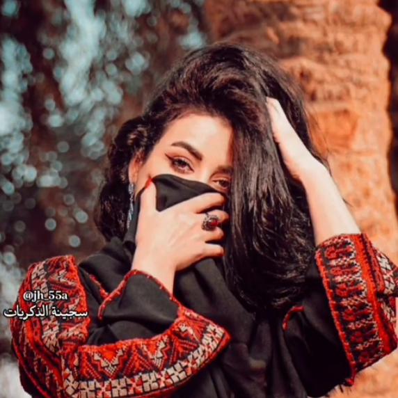 اول يوم لي بتويتر والهديه لكل من تابعني وأعاد التغريدة ومتابعه اعطيه هذيه رقمي الوتساب