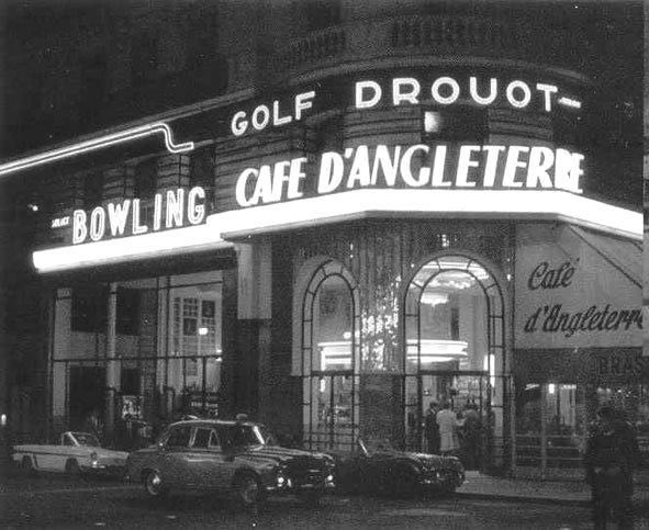Elyas_Khan's tweet photo. 2Nite on #radioshow TIME CAPSULE ROULETTE I spun the wheel from venue WC in Paris & found myself #needledropping the 1st #jukebox in the 1st ROCK CLUB ever in the CITY OF LIGHTS circa #1957 LE GOLF DOUOUT! @TringRadio 6-8pm (UK) 19-21hr(Paris) #elyaskhanmusic #TIMECAPSULEROULETTE https://t.co/gLBVuzaPsF