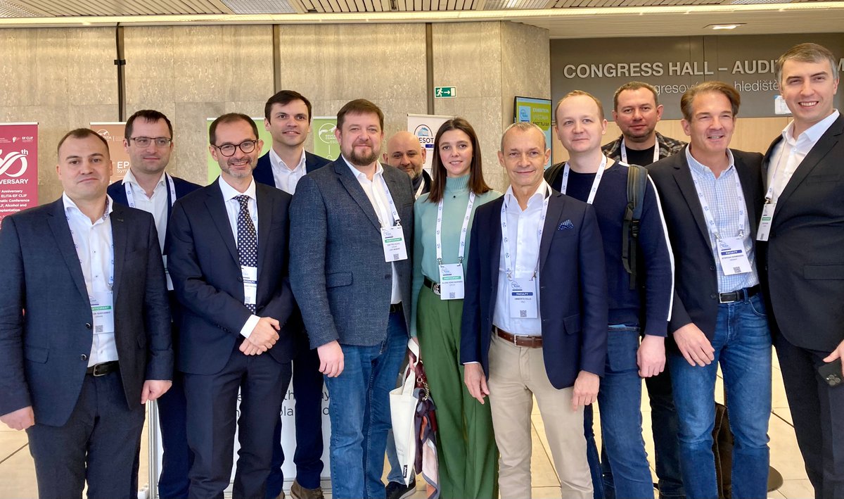 ESOTtransplant's tweet photo. Today is a good day to set the foundation for a new & constructive collaboration with our Ukrainian colleagues. ESOT is proudly supporting the development of transplantation in ๐บ๐ฆ through networking, education, & improving access to care.
#ESOTaction w/@LuPoten @prof_cillo https://t.co/4dUeRIj4OC