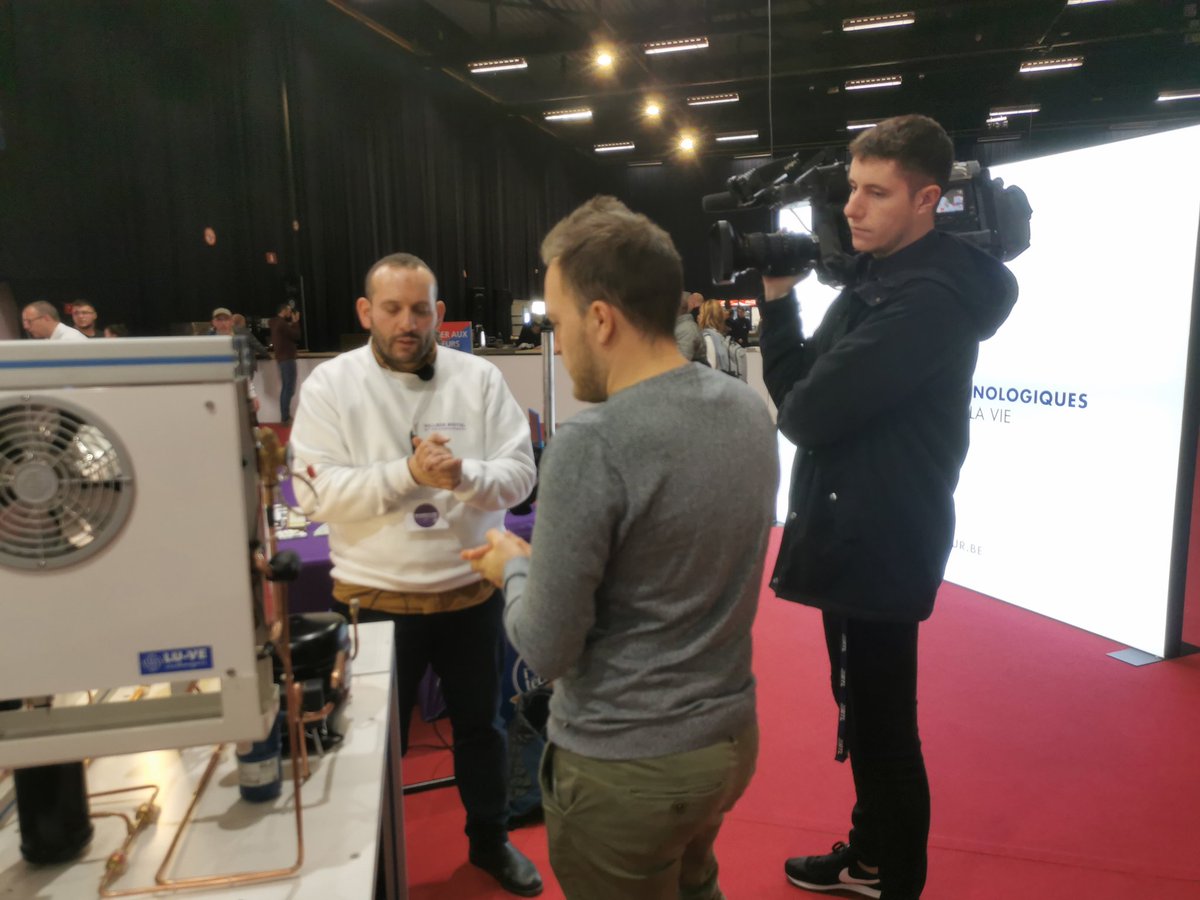 Startech's Days 2022, c'est parti! 💪

Familles, journalistes, compétiteurs, animateurs, ministres, tout le monde est au rendez-vous 🙌

#worldskillsBE #Ciney