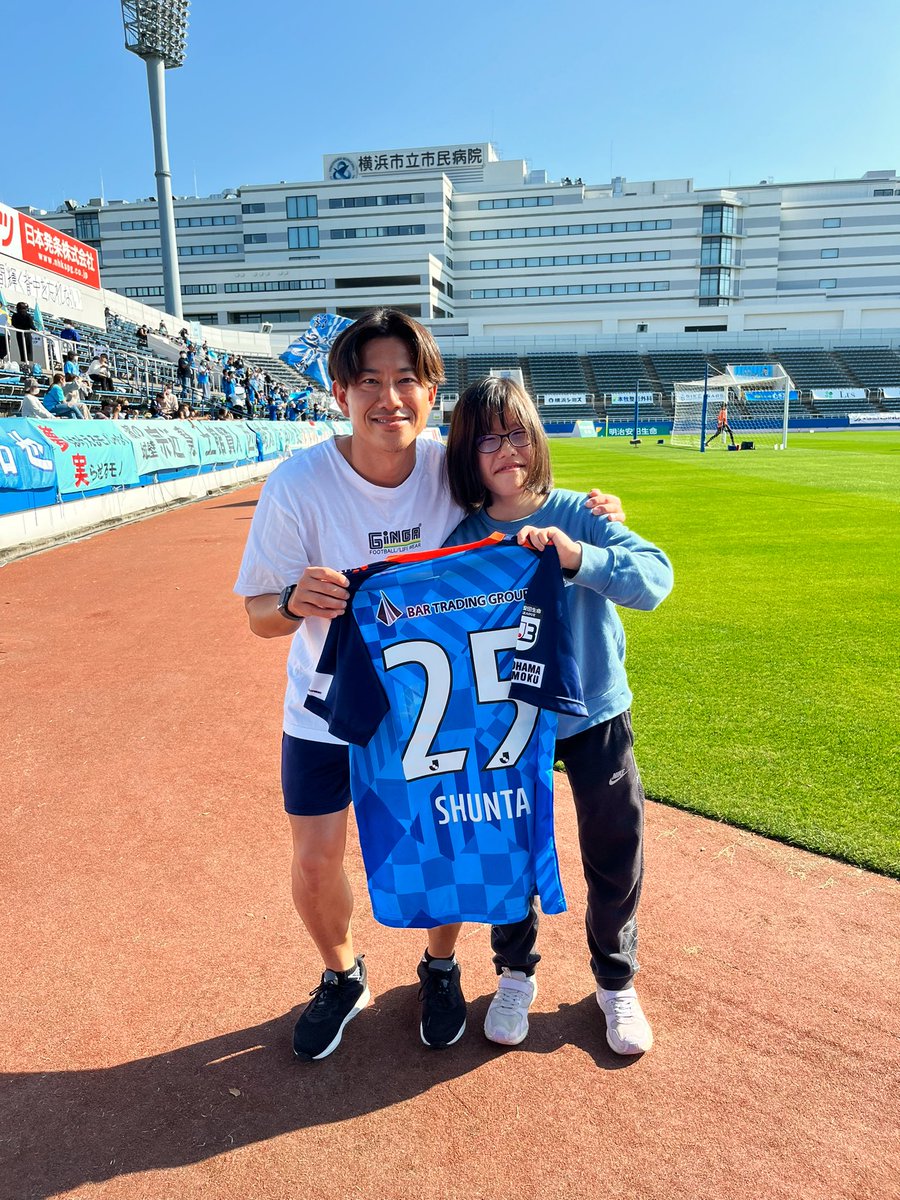 shuntanishiyama's tweet photo. 【SHUNTA #25 SEAT】
今シーズン最後の開催で楽しく観戦してくれてとても嬉しかったです☀️
ホーム最終戦という事もあり、アウェイ車椅子スペースやバックスタンドの一角には以前招待させて頂いたご家族様がちらほらと🤲
足を運び観戦する事が根付いてくれて何より嬉しかったです😁
#YSCC https://t.co/NUsiJOO03z