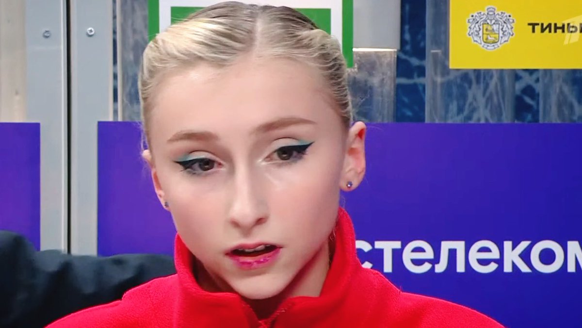 R1FigureSkating's tweet image. youtu.be/fma0vTr6Pek 🥈Sofia Muravieva [3A+3T] 230,56  Free Program Grand Prix Moscow #SofiaMuravieva #Plushenko's student 🥇 #ElizavetaTuktamysheva ⛸ #3A #IceSkating #Olympics #GrandPrix #Figure #ice #skating #Russia #ISU  フ ィ ギ ュ ア ス ケ ー ト #FSToday