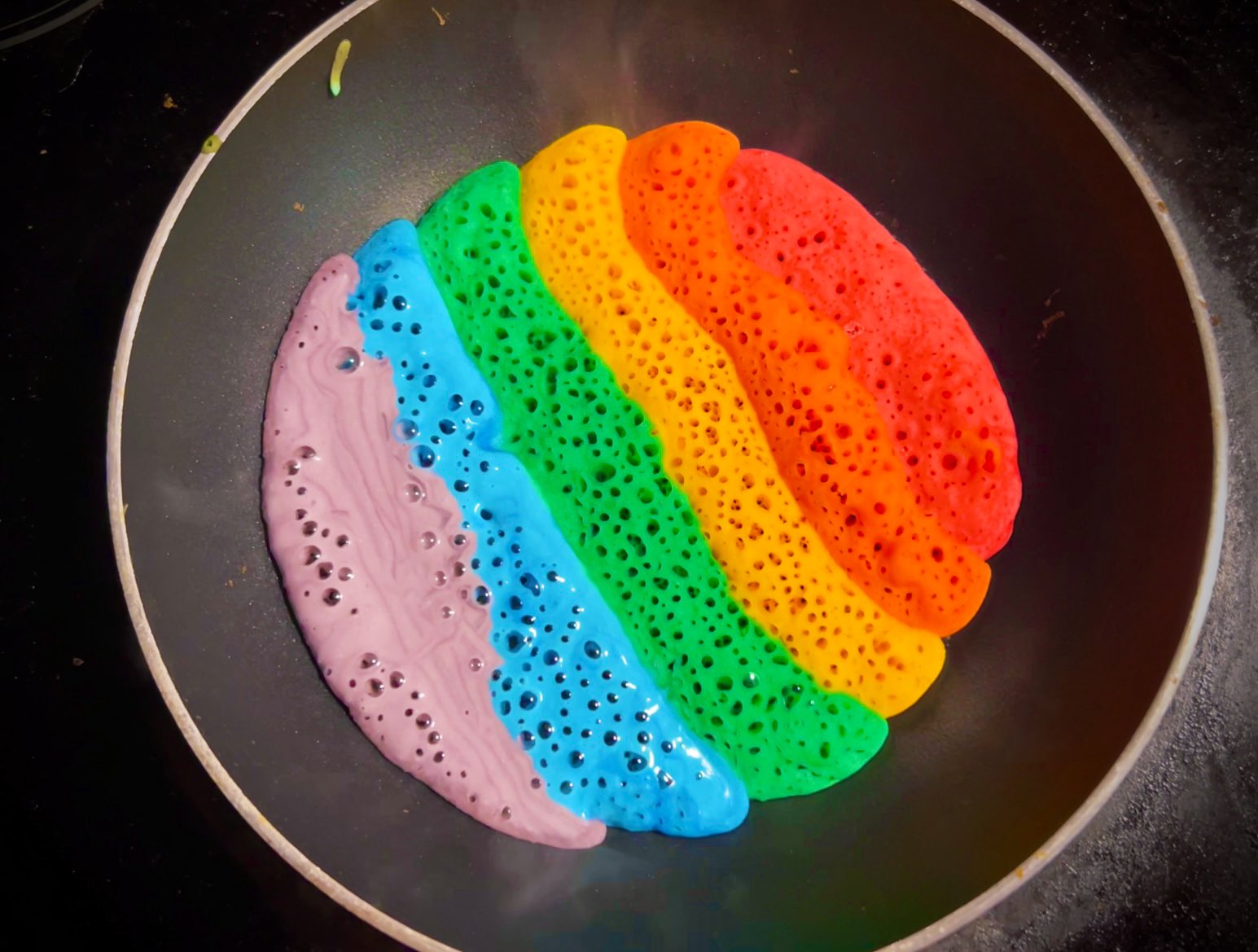 Cðsmic༗ MFF ᐧ FWA ᐧ TFF on Twitter "Waking up my household today with