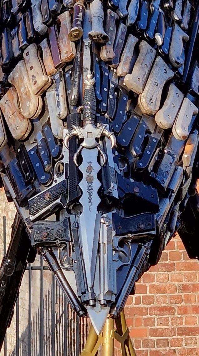 HelenKBroad's tweet photo. The Hive, a perfect location for the anti-violence bee monument 🐝 

#beewestmercia
#beeunitedagainstviolence https://t.co/UQOmmBL37U