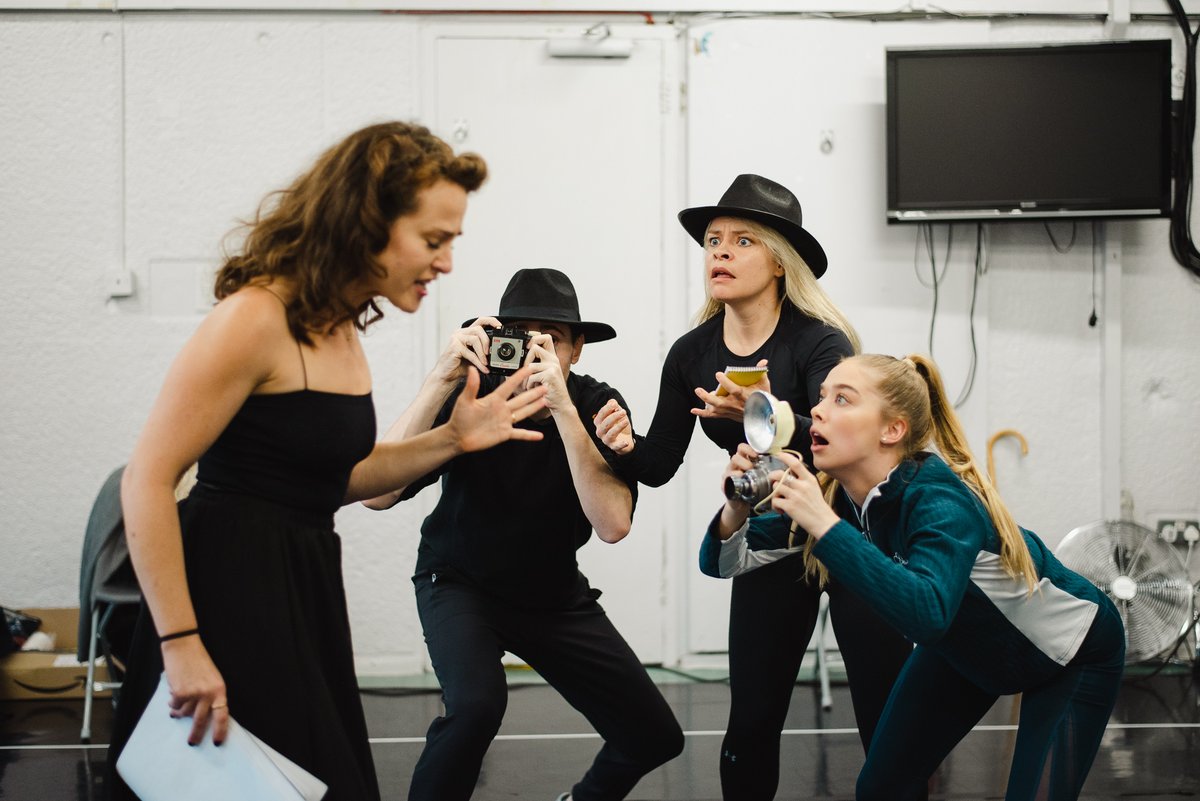 cockpittheatre's tweet photo. Rita Hayworth thrilled executives &amp; audiences alike, generating big box offices in 1940s/50s Hollywood. Now hear her story.

LOVE GODDESS: THE RITA HAYWORTH #MUSICAL 
18 Nov - 23 Dec
📸 Sonia Sanchez
🎟️https://t.co/BplVM5XqUH

@LoveGoddessMus @almogpail 
@LauraLProducer 
#Theatre https://t.co/vUgXN2I2JD