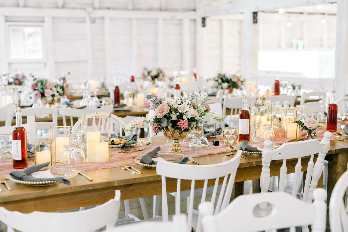 ashley_butler3's tweet photo. And of course all rentals from @ULTIMATEprty florals Florish Florals #lunenburg #eastcoastweddings #2022bride #barnwedding #rusticglam https://t.co/59EgSdpnVf