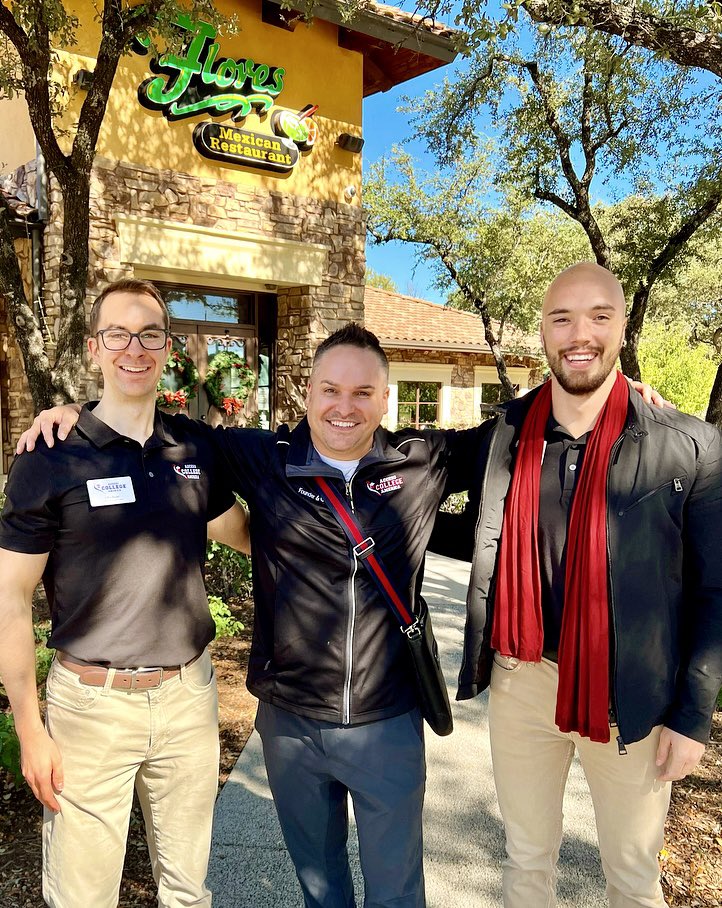 It was so great meeting everyone yesterday! Such a great group of families, presentation topics included:

UT &amp; TAMU Admission Trends ✅
Demonstrating Interests &amp; Fit-To-Major ✅

NEXT EVENT: Applying to TAMU on Tuesday at 6pm, register here: accesscollegeamerica.org/attend-a-webin…
