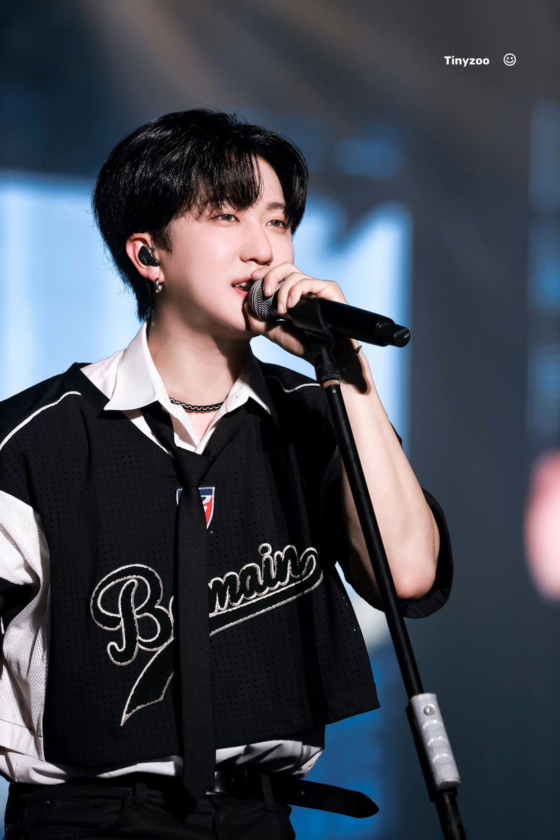 skzzoozoo's tweet photo. 221113
🐷🐰HD

#StrayKids   #Changbin 
#스트레이키즈   #창빈 https://t.co/Ez9yoeU13x