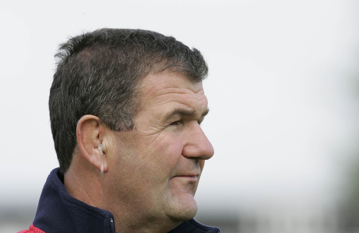 Everyone at #IrishRugby is deeply saddened to learn of the passing of Jerry Holland. 

Our thoughts are with Jerry's family and friends, and all of our colleagues at @MunsterRugby. May he rest in peace.