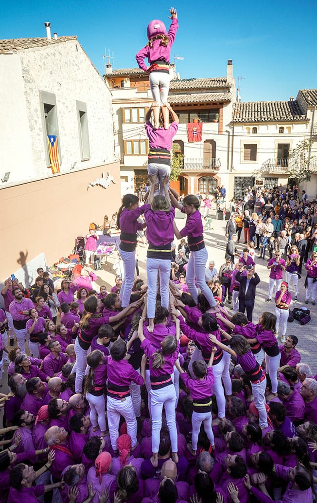 xek_in's tweet photo. En resum, una gran temporada.
Sortint amb força de la pandèmia i on les heroïnes són elles, com sempre: les #Minimoixis i el seu gran equip.
Fins l'any que ve!
#castellers #castells #LaTemporadaQueHemMerescut https://t.co/6HflzVuxf8