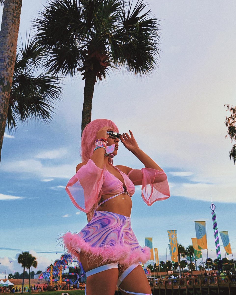 ALilyKat's tweet photo. Spacey baby 🪐 @iheartraving https://t.co/IJQrjMGcKt