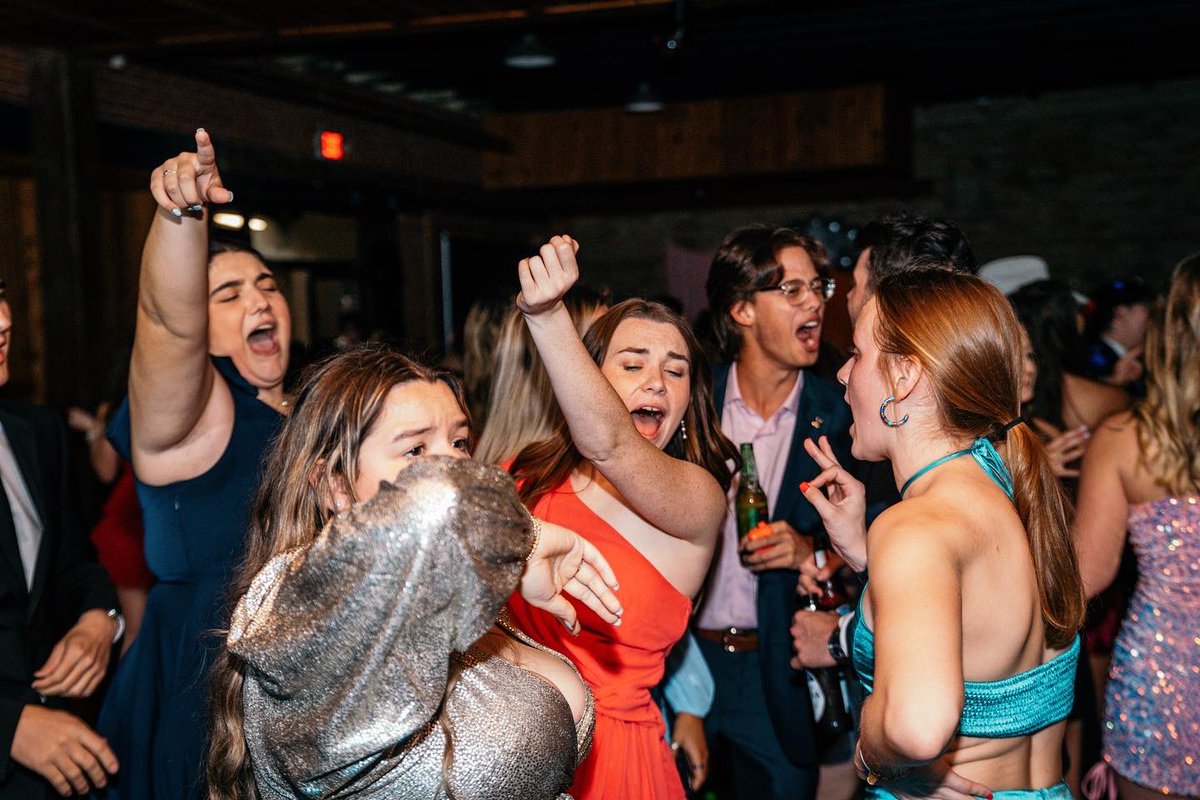 allthingsrnb tweet media