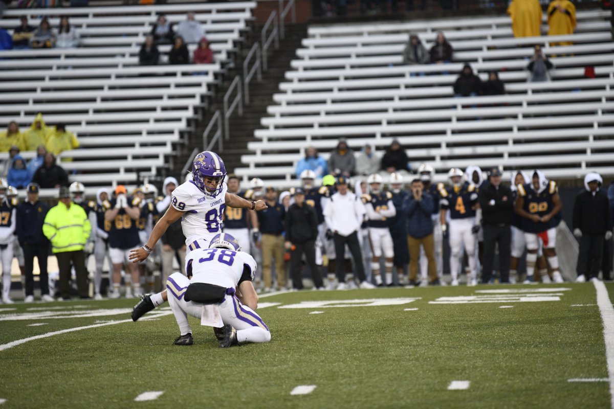 CatamountsFB's tweet photo. Big moments. Big plays. Big WIN! π
#LOTE #wcu #catamountfootball https://t.co/oDCrl4JfZS