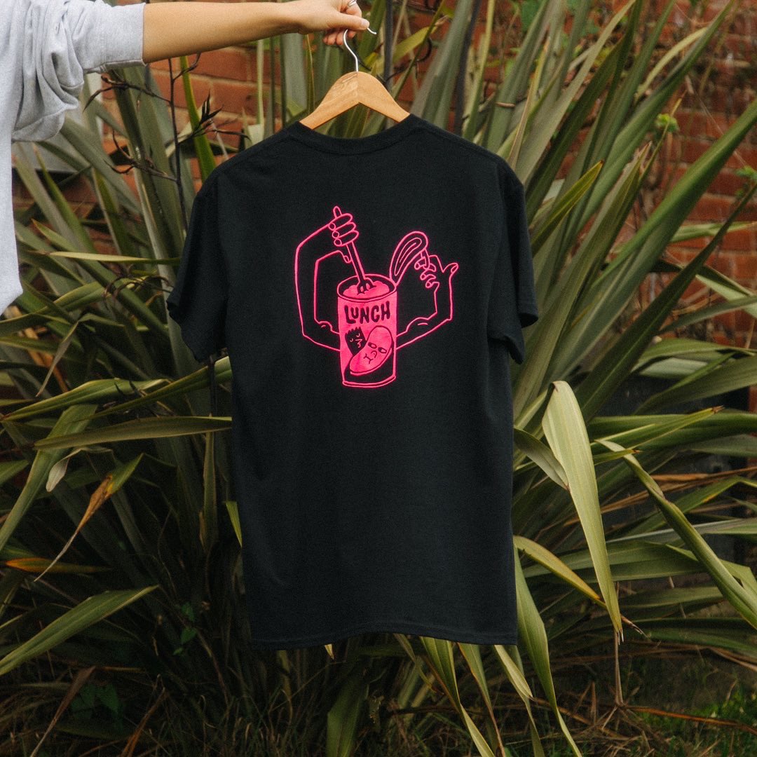 Awesome Merchandise tweet media