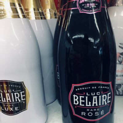 OfficalMadInc's tweet photo. #NewProfilePic case of @OfficialBelaire #luxe x #belaireRosey @deejshutdown https://t.co/DSI0Vun8wq