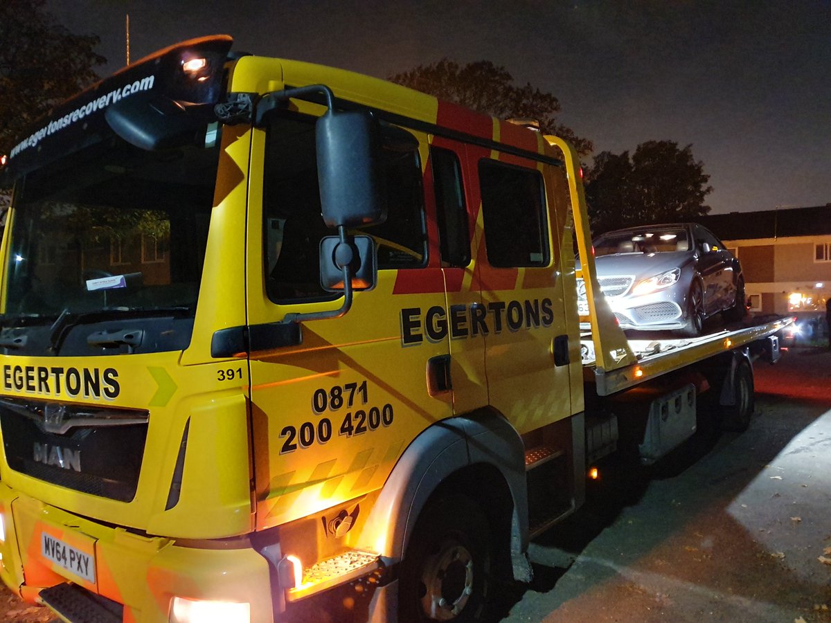 ShardEndWMP's tweet photo. #ShardEnd Officers were Out and About Today as Part of #OpIntrusive and came across this π parked in a Public Carpark. Checks revealed the π doesn't have a Valid Road Tax. π now Seized and Recovered.
#TaxItOrLoseIt
#NotOnMyPatch
@BrumPolice @DVSAEnforcement https://t.co/TEIwU5iEOh