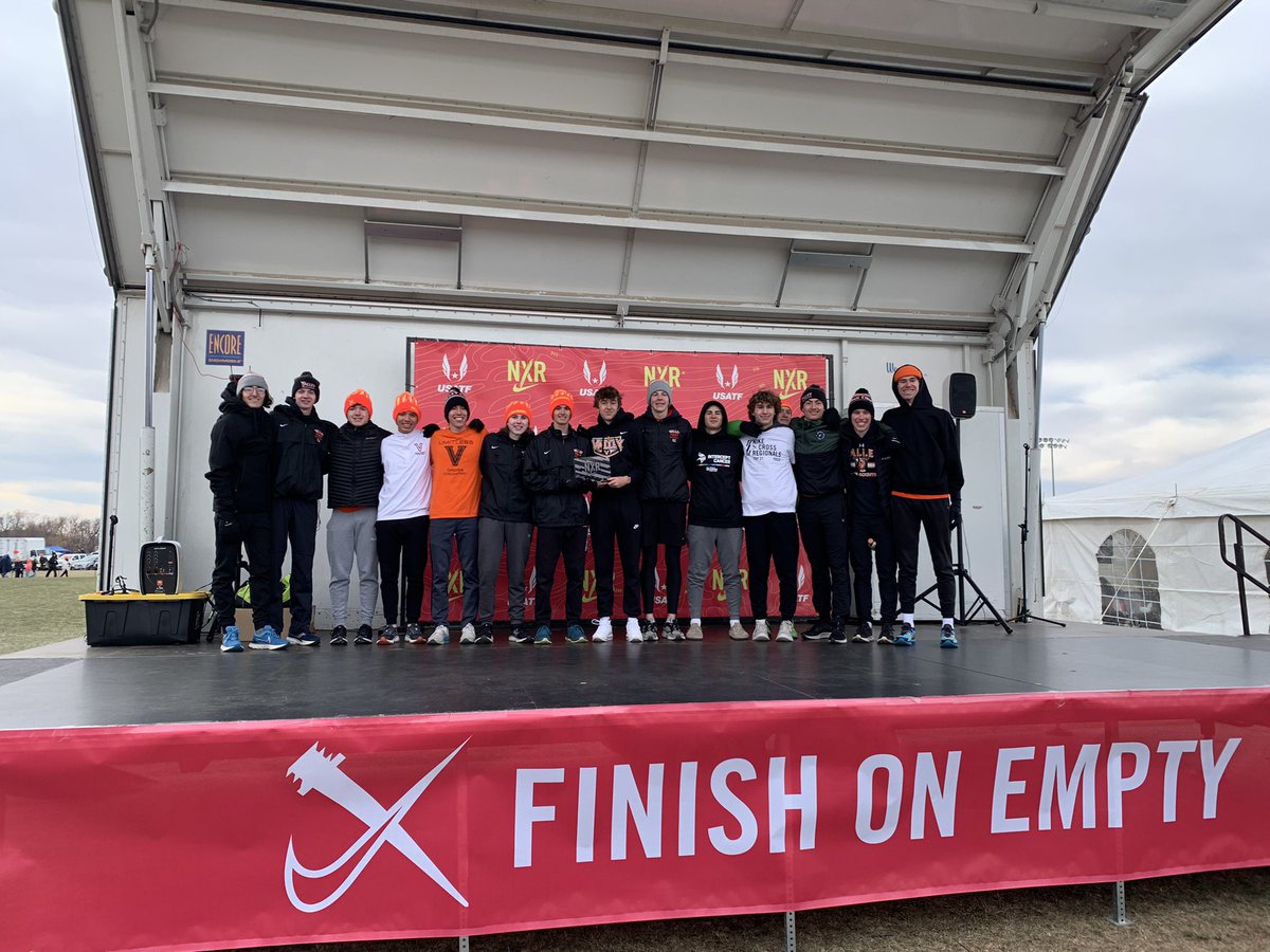 ValleyXCTF's tweet photo. “Running orange” is Overall champions of the 5 open races. (non championship division)  https://results.  Jack Bergman in top 20. https://t.co/DhuYtWP2y2 https://t.co/QDYD5aotmQ