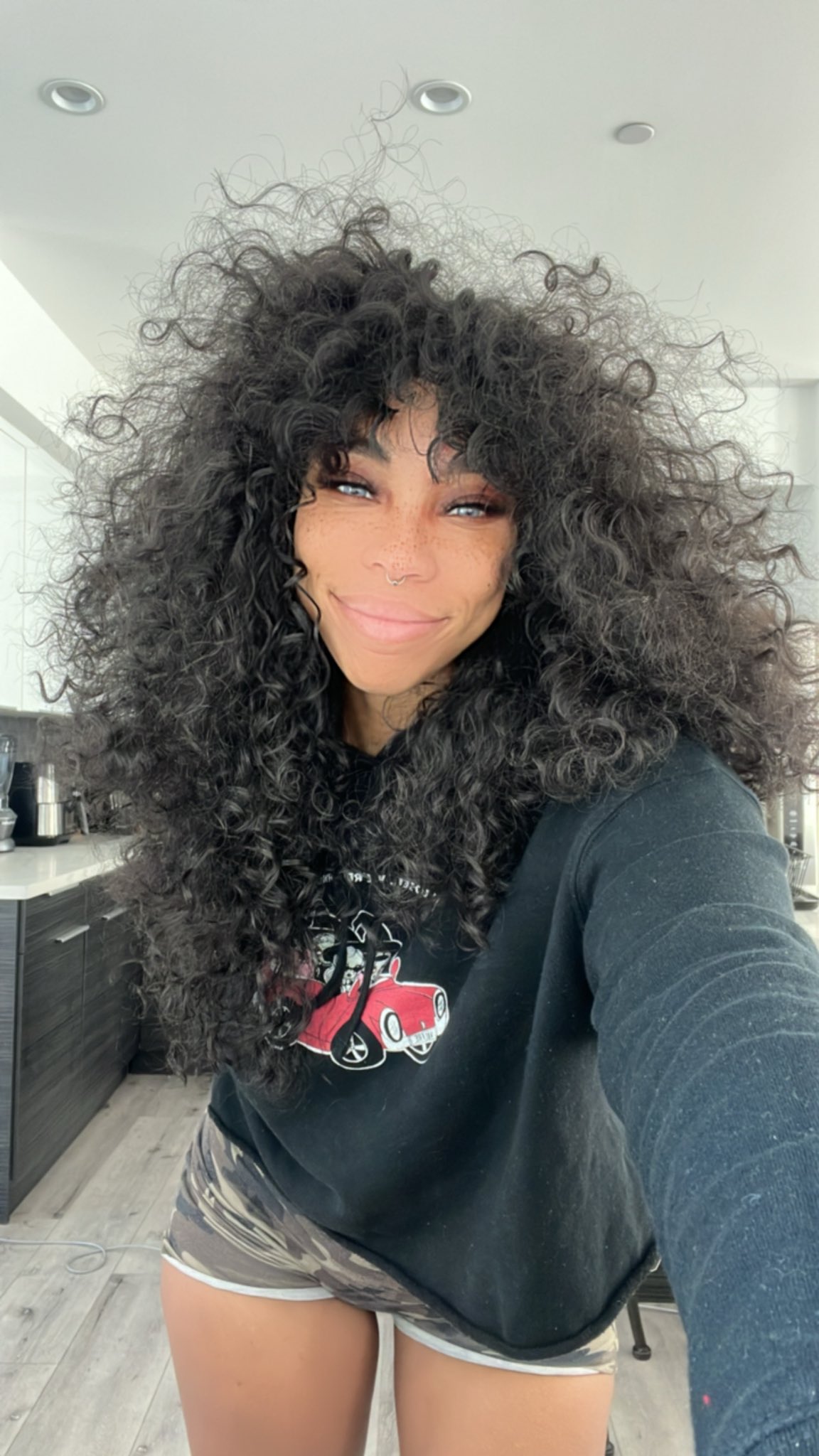 Kiera Please on Twitter: "Does anyone wanna hang out 👀 https://t.co/XTtMlz39z5 https://t.co