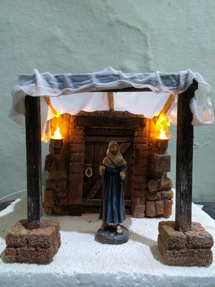 BelenesARTE's tweet photo. @CaminandoaBelen casa para aldeanos trabajo @belenesarte  Medellin Colombia https://t.co/OxYCS9GB2L