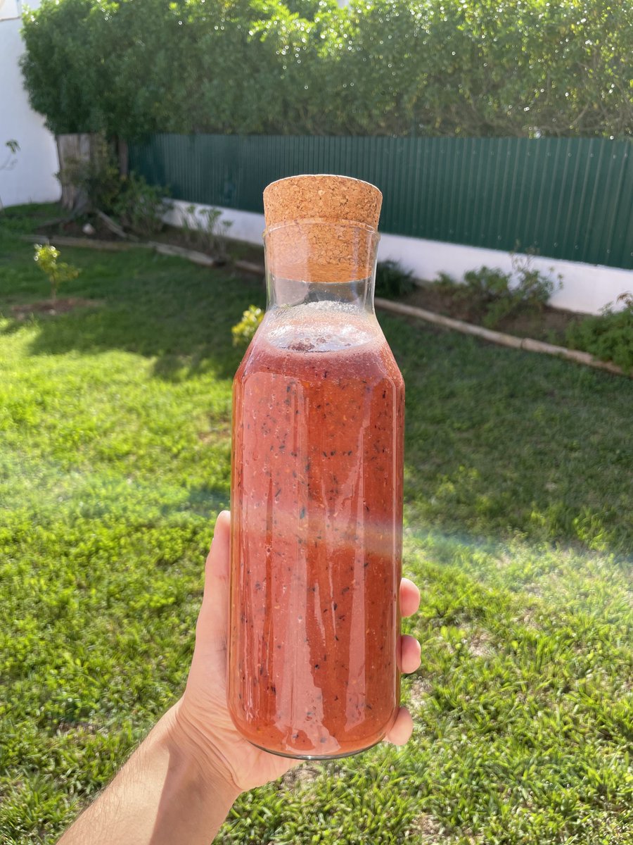 yourboyfred's tweet photo. breaking my 3day smoothie fasting tonight but damn this is the healthiest ive ever felt 💫🙏🏻 https://t.co/dJ1sD3Uhe5