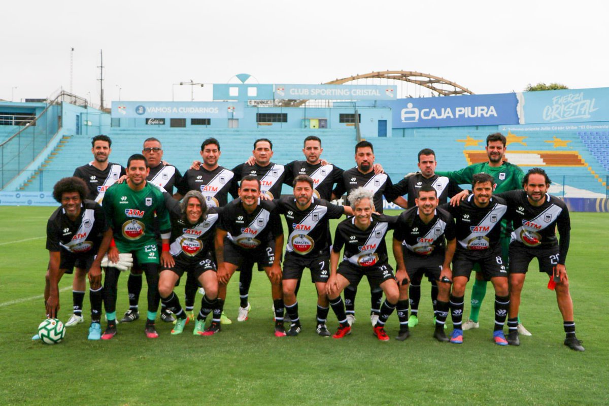 oncemachosfc's tweet photo. 🫡⚽️ ¡Porque no hay primera sin segunda!
Listos para la gran revancha frente a #LosAmigosDeHernánSifuentes desde el Estadio Alberto Gallardo en SMP. Hoy tenemos un encuentro muy especial porque estrenamos nueva piel.
¡Se viene una sorpresita! ¿Adivinan? 😉✨ #OnceMachosFC https://t.co/FFUvJqISLI