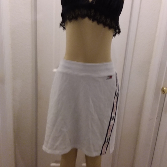 wojmama's tweet photo. So good I had to share! Check out all the items I'm loving on @Poshmarkapp from @Patrick53797668 #poshmark #fashion #style #shopmycloset #tommyhilfiger #jessicasimpson #dianevonfurstenberg: https://t.co/2v7nppSgdk https://t.co/J1tzTby0QZ