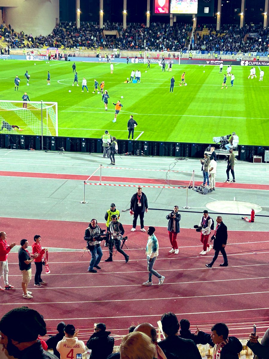 audreymunegu24's tweet photo. @atchouameni se cache sur cette photo 🤩 #ASMOM #DagheMunegu https://t.co/Qk8zEV6iUf