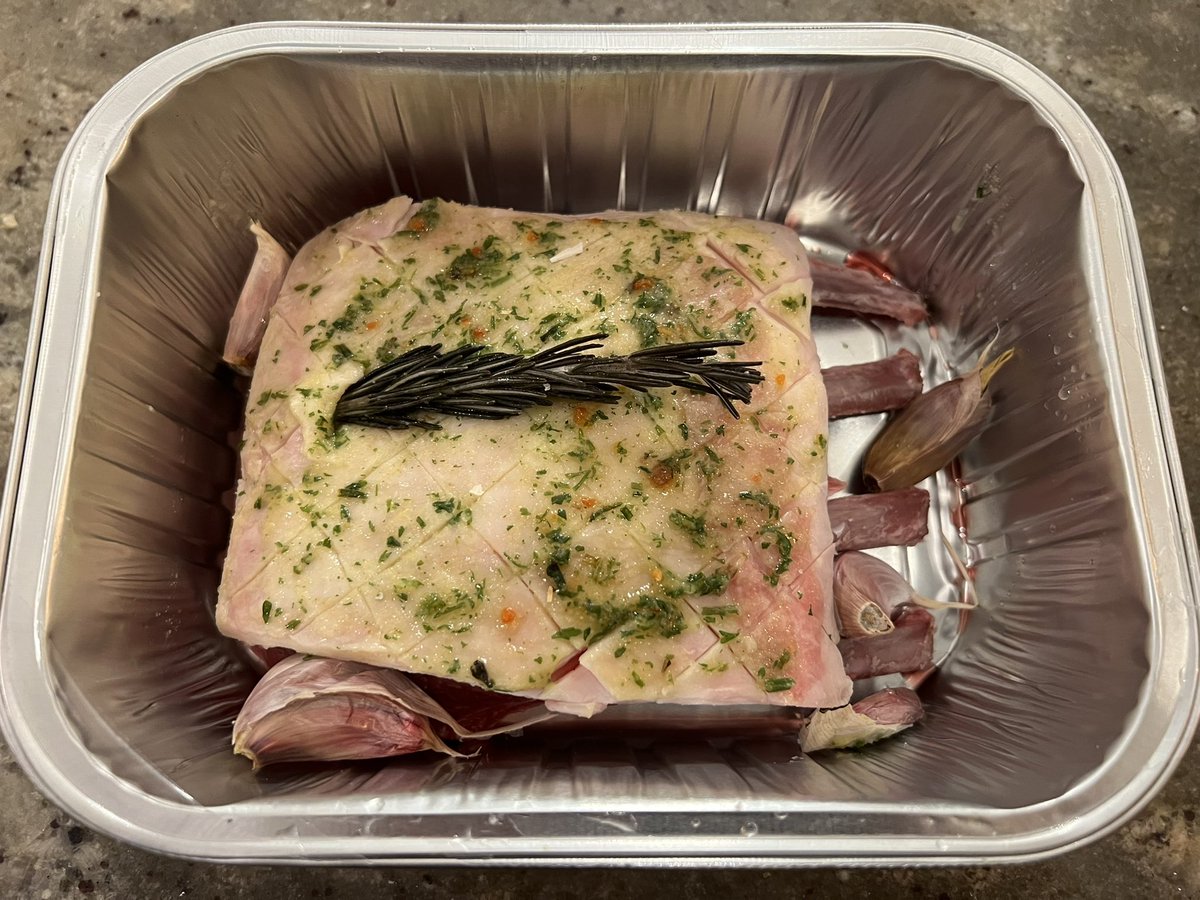 LucindasIreland's tweet photo. Having done a lot of mileage over past few days, it was the perfect evening to try the @dunnesstores new Cook at Home range and boy was this all prepped rack of lamb good! Cats got some too. Thank you @diarmuidjmurphy #presssample https://t.co/YYHFAYlI70