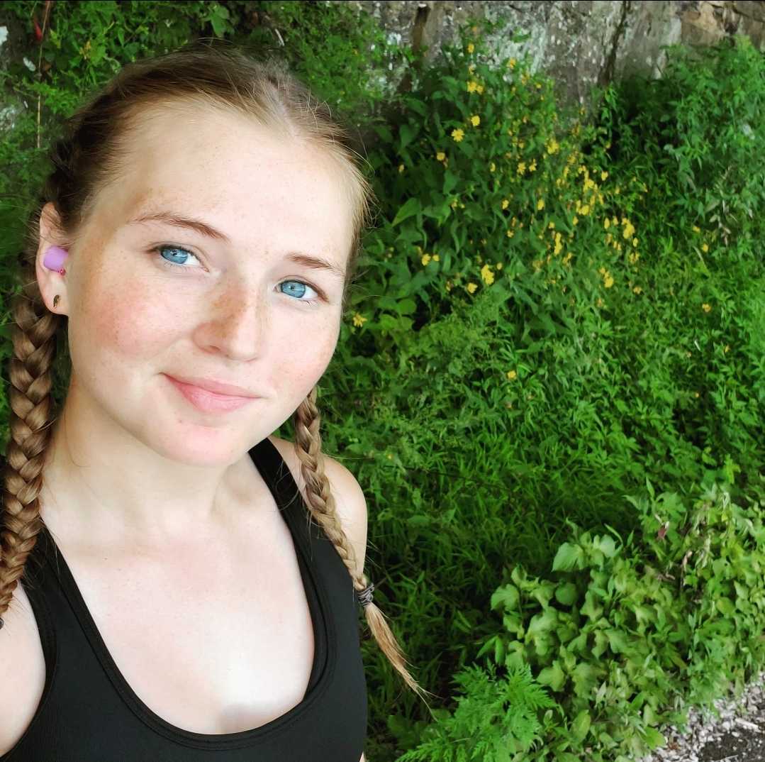 UNLTrumpets's tweet photo. Meet C Ranker, Gerin Zimmerman!

Gerin is a Senior, Psychology major with a minor in Biology from Beatrice, NE!

Fun fact: She rides a motorcycle. https://t.co/BfP4yYl5cI