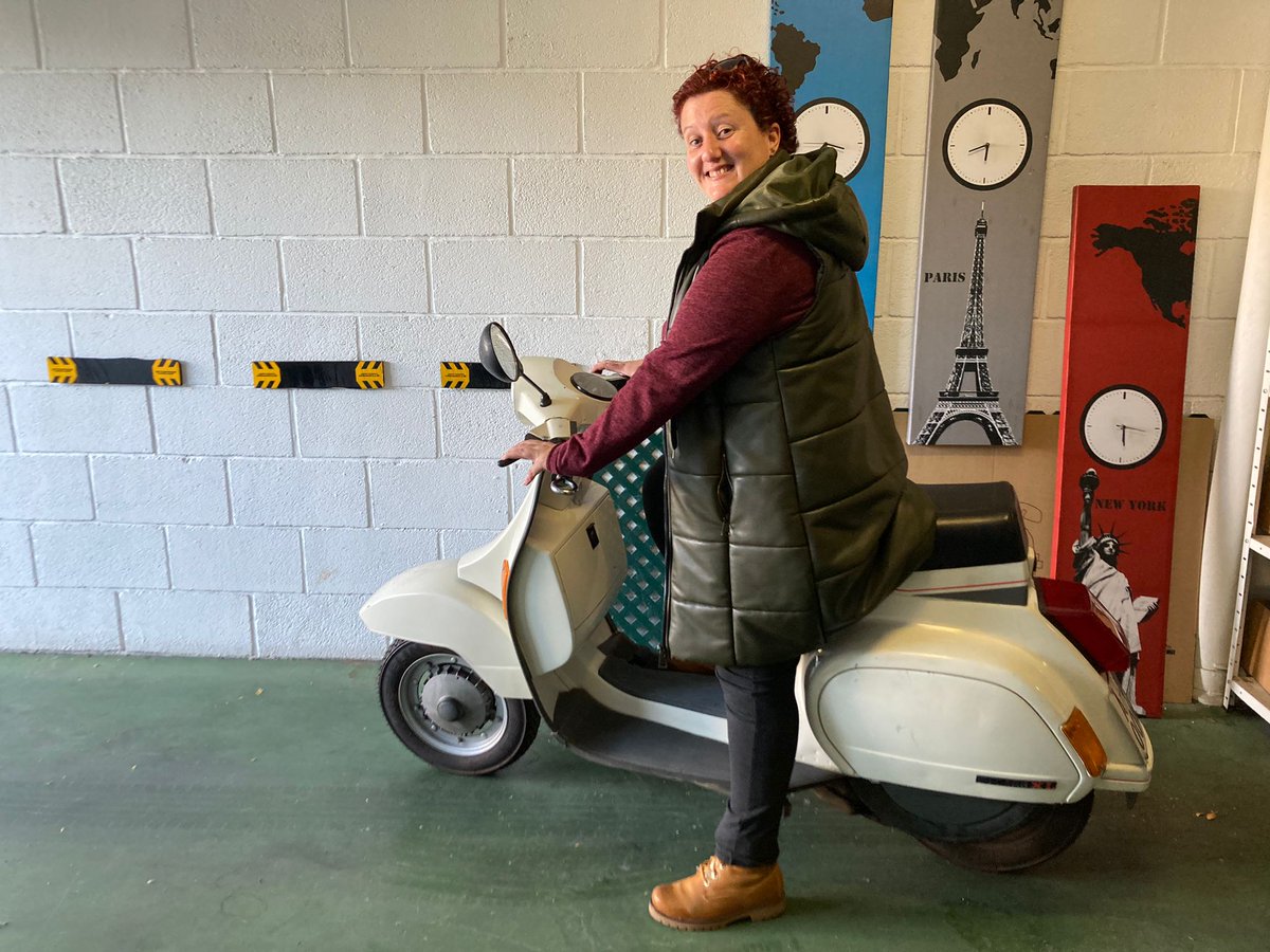 TurismoenVespa's tweet image. 🚩 Nueva Vespa PK 125cc en la familia #smallframe 👑 fichaje estrella ⭐ @Analin87 #turismoenvespa