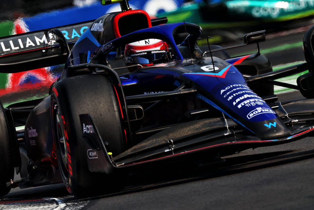 pitspress's tweet photo. Het weekend van de F1 Grand Prix van Brazilië verloopt voor het Williams Racing Team #BrazilGP #BrazilianGP #F1 #F12022 #F12023 #Formula1 #Formule1 #interlagos #MercedesAMGF1 #Motorsport #racing #WeAreWilliams #Williams #WilliamsRacing

https://t.co/U0HquAlZby https://t.co/6WGkoNnlti