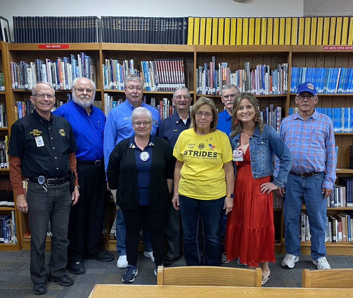 Superior Public Schools on Twitter "The Lions Club helped out at Superior Public Schools with