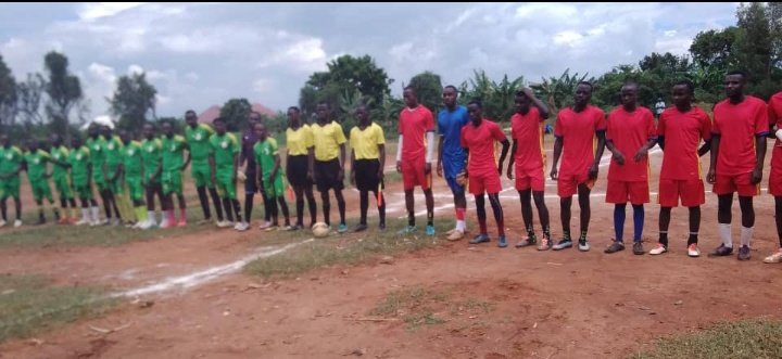 nyc_kamonyi's tweet photo. @Kamonyi @RundaYouths  ku kibuga  Kabasanza habaye imikino yahuje amakipe abiri:
Gihara urubyiruko VS Urungano United(Kgli) @YouthCultureRW
@RwandaYouth
@RwandaSouth https://t.co/sxKNAAo1Bx