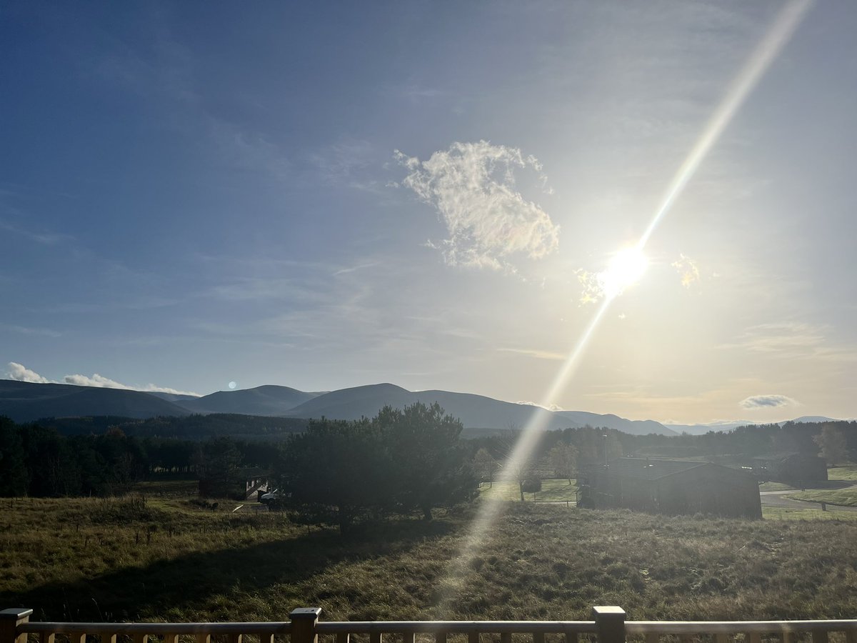 KayDunc07864064's tweet photo. The best weekend, with the best people, in the best place #aviemore #holidayhome https://t.co/Ro1r6FVeaX