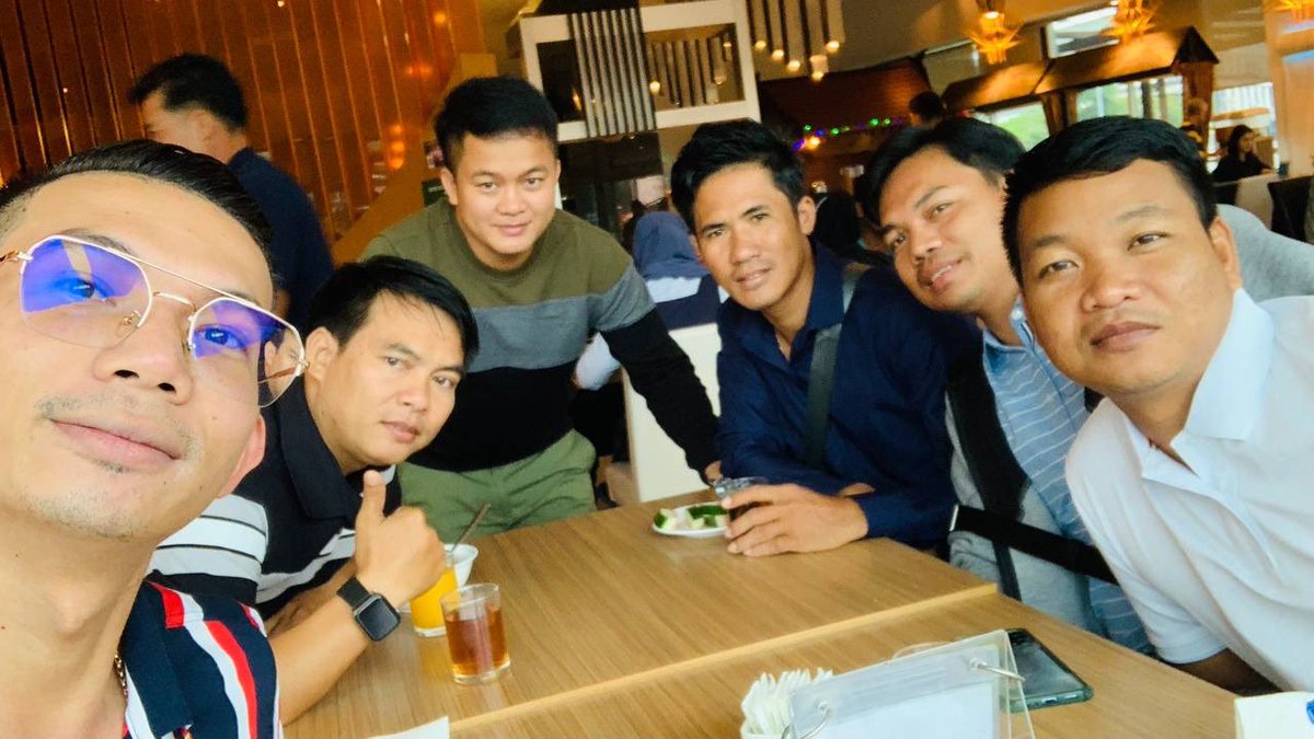 borypun's tweet image. 