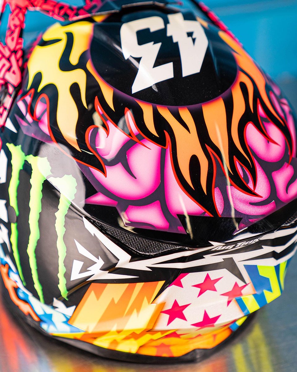 2/2)…and the 509 for snowmobiling. VERY stoked on this matching