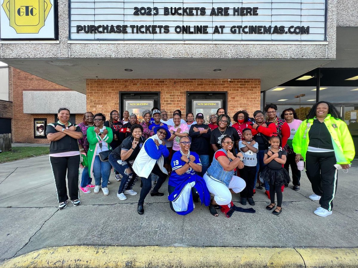 AlumnaeChapter's tweet photo. The Washington-Plymouth Alumnae Chapter Delta Sigma Theta Sorority, Inc. in collaboration with the Lambda Delta Omega Chapter Alpha Kappa Alpha Sorority,Inc. and Upsilon Xi Zeta Chapter Zeta Phi Beta Sorority ,Inc.  attended the showing of the awesome movie “Wakada Forever"!! https://t.co/Fi0JBwBe6k