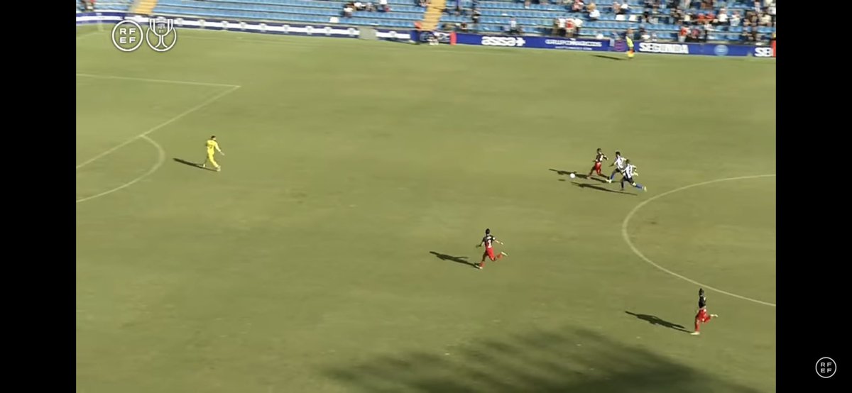 Coña de que esto no haya sido fuera de juego