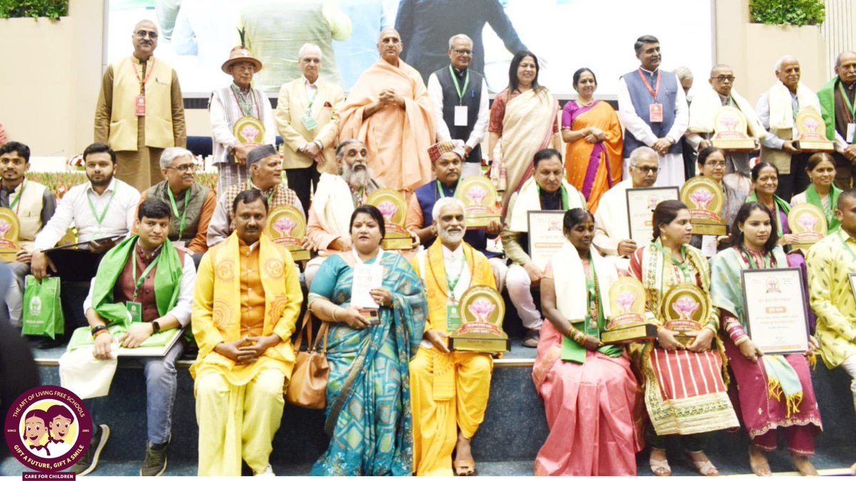 We are delighted to announce that our chairperson, respected <a href="/Bhanujgd/">Bhanu Narasimhan</a> has been awarded the #SantEshwerAward for her grassroot efforts in uplifting 80,000 underprivileged children through 982 free schools in 22 states with free &amp; value-based education.<a href="/M_Lekhi/">Meenakashi Lekhi</a> <a href="/AvdheshanandG/">Swami Avdheshanand</a>