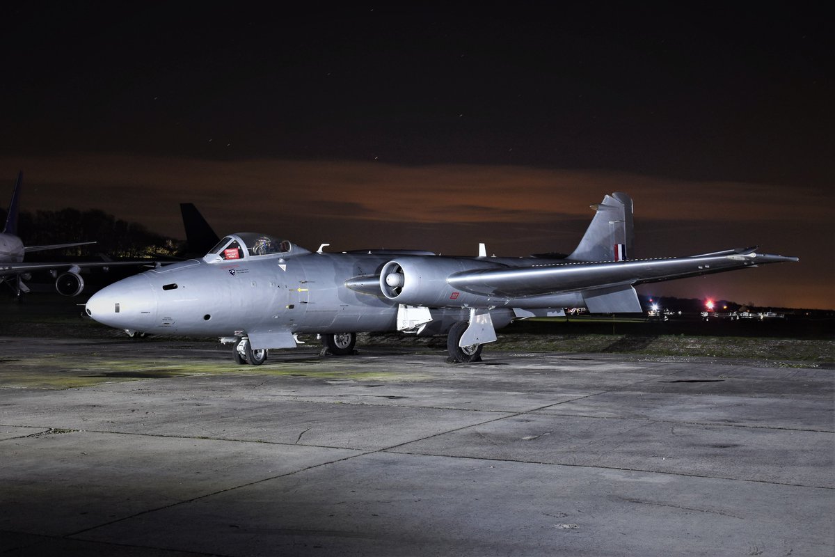 Robhereagain's tweet photo. @USAS_WW1 @milmodelscene regarding the Buccaneer's and Canberra in the google earth pic, these are them last night at the @thresholdaero organised night shoot #Thresholdaero #Kemble https://t.co/XKk4e267Ji