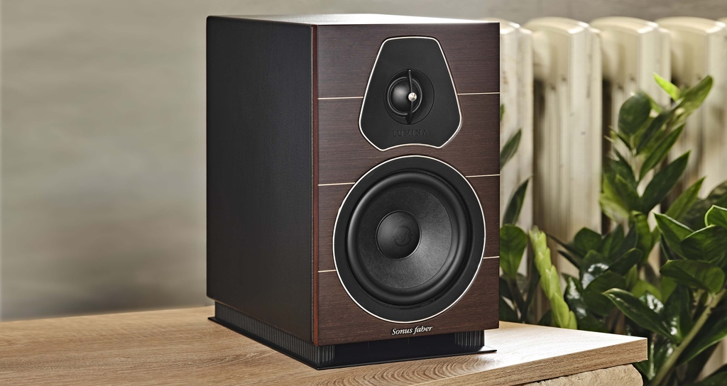 ListenUp's tweet photo. This week's Warehouse Deals features savings up to 55% on ListenUp Certified open box speakers, soundbars and subwoofers from Focal, Bowers &amp; Wilkins, Klipsch, Elac and more. Browse our list of 500+ deals here: https://t.co/FJ1aRmYNRZ https://t.co/edmrPW6zo4