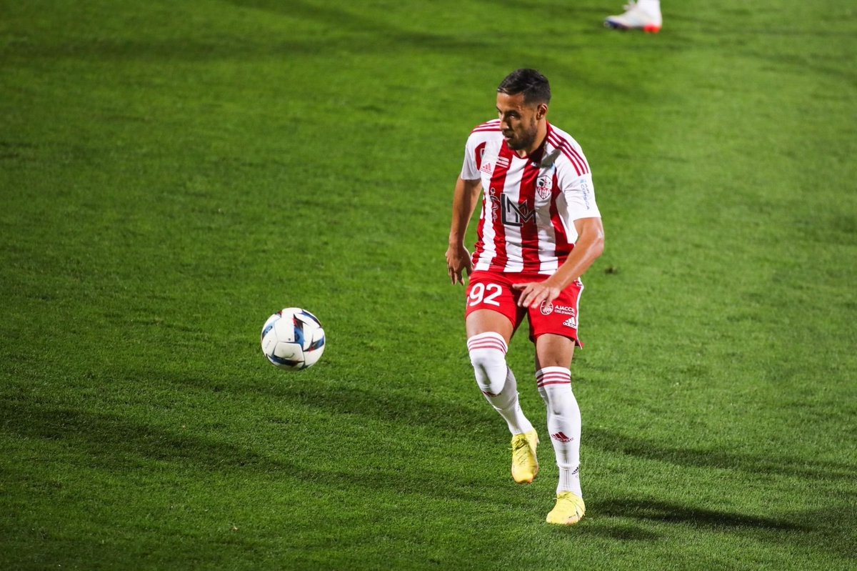 1 but et 1 passe dé vs Nantes : on n'arrête plus #Belaïli. Quand il est dans un bon contexte, il s'assoit à la table de n'importe qui... #FCNACA #Algerie

Depuis son arrivée à Ajaccio...
5 matchs
3 buts 
4 passes décisives