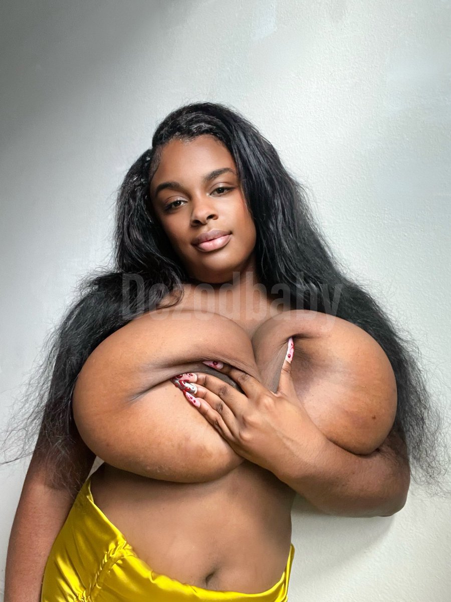 GirlsZambia's tweet photo. Love Big Boobs 👌 https://t.co/Wpxozypjs0