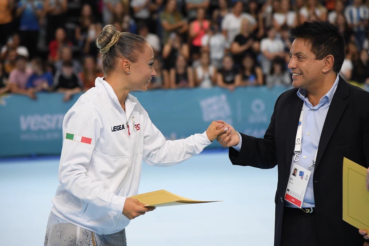Rebby99Tarlazzi's tweet photo. And then this happened.. 

Honorary citizen of the autonomous city of Buenos Aires🤍🇦🇷 

I have the keys to the city where I left my heart! https://t.co/EDsiKOBgr8
