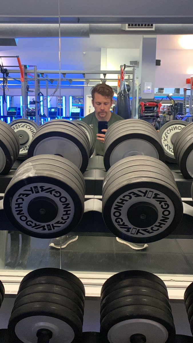 .Look <a href="/elonmusk/">Elon Musk</a>! I’m back on twitter 

<a href="/rationalvc/">Rational VC Podcast</a> 💪