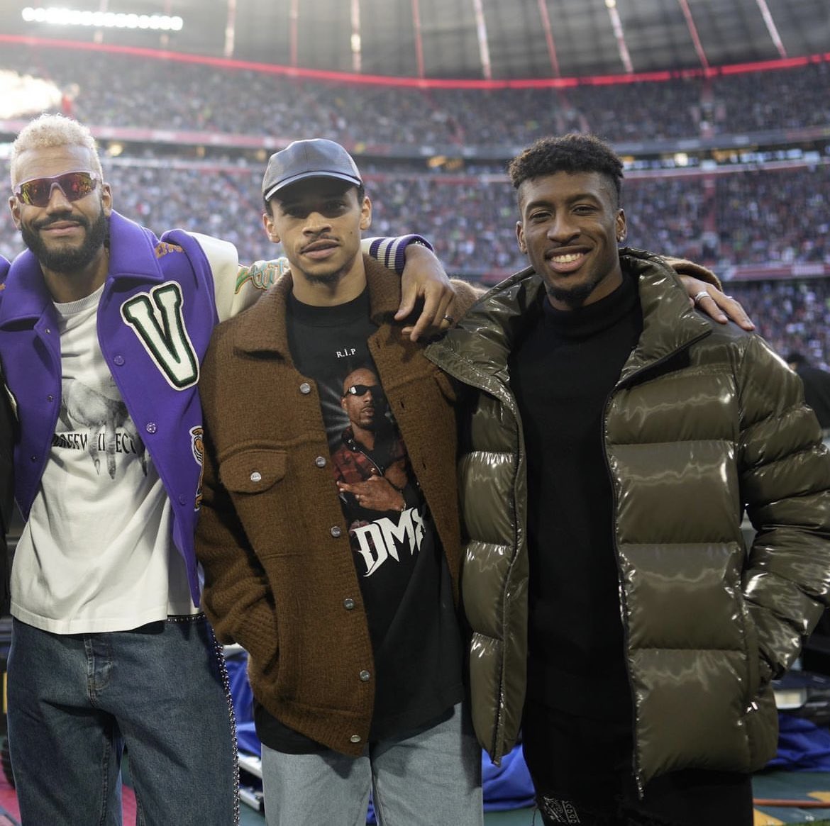 KuBayern's tweet photo. Too much sauce 🔥🔥🔥 
@FCBayern https://t.co/rrmkmcAMaJ