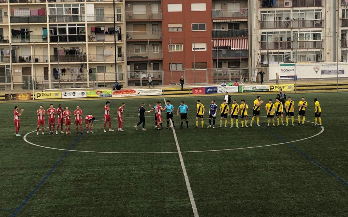Acabem la tarda i un altre Cap de Setmana de #futbolcat desde el Municipal del Centenari partit de #1cat1 el <a href="/ce_mataro/">CE Mataró</a> rep la visita del <a href="/CFMolletUE/">CF Mollet UE</a> 
Volem agrair el tracte rebut per el <a href="/ce_mataro/">CE Mataró</a> així donar gust poder treballar