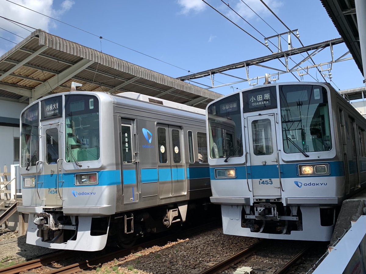 G9iygnS's tweet photo. 【めちゃくちゃドキドキ
した未更新同士すれ違い】
少し前から、私と1000形未更新の記録って言うタグを作り投稿してますが過去に投稿した奴も含まれてるのでご了承の程宜しくお願いします。
#小田急1000形未更新
#未更新同士すれ違い
#私と1000形未更新の記録
#1253F
#1254F https://t.co/qdjrUtOHSv