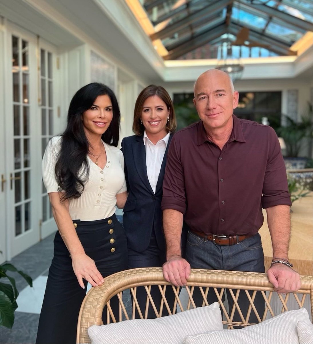 ChloeMelas's tweet photo. Tune in tomorrow morning to @CNNThisMorning for my exclusive interview with @JeffBezos and Lauren Sánchez. 

This will be their first interview together. 

We discuss philanthropy, Dolly Parton, NFL, and more! https://t.co/RTyL4tBE96