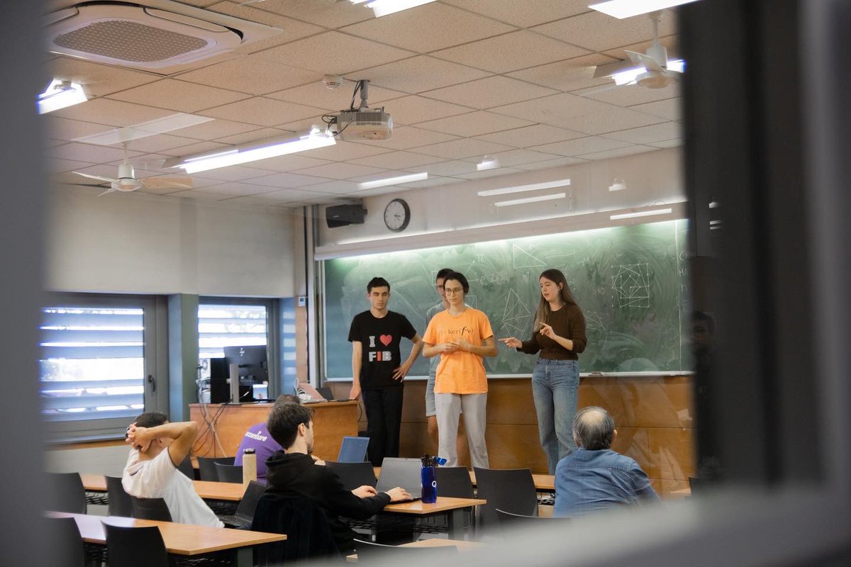 datastudents's tweet photo. Some photos of the presentations! After so much dedication and work, the results finally arrive 📈 #datathonFME https://t.co/L3Du1x88FZ